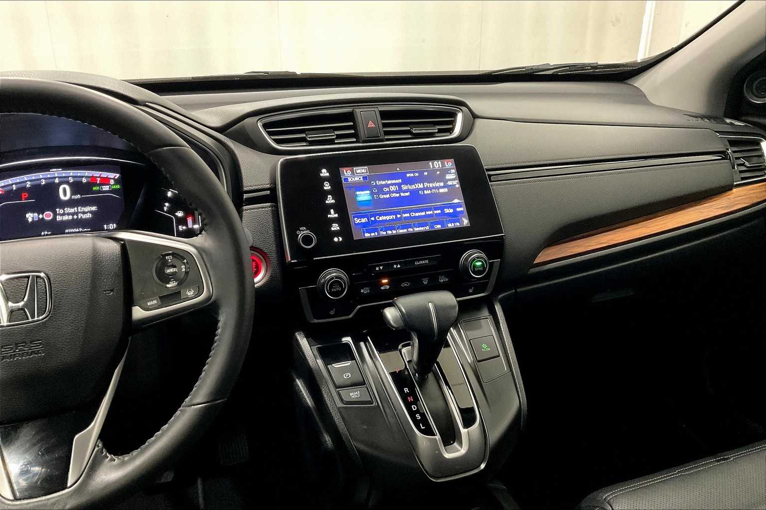 2019 Honda CR-V Touring - Photo 18