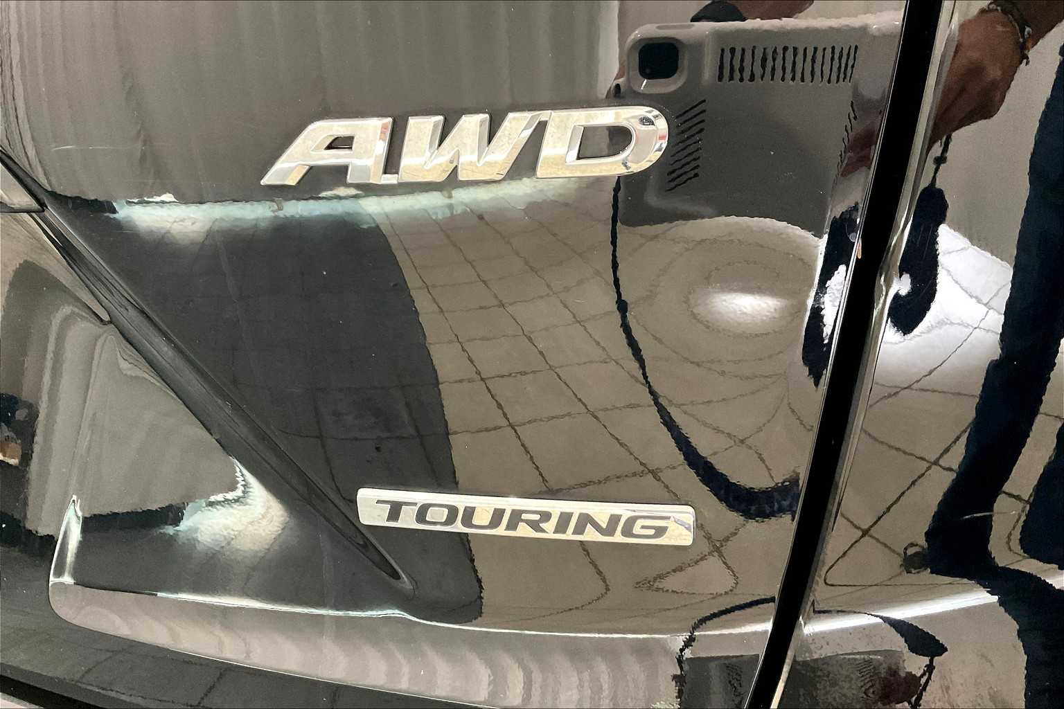 2019 Honda CR-V Touring - Photo 29