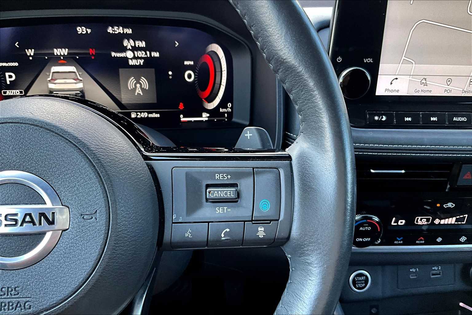 2021 Nissan Rogue Platinum - Photo 24