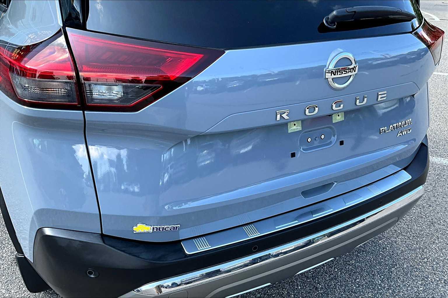 2021 Nissan Rogue Platinum - Photo 28