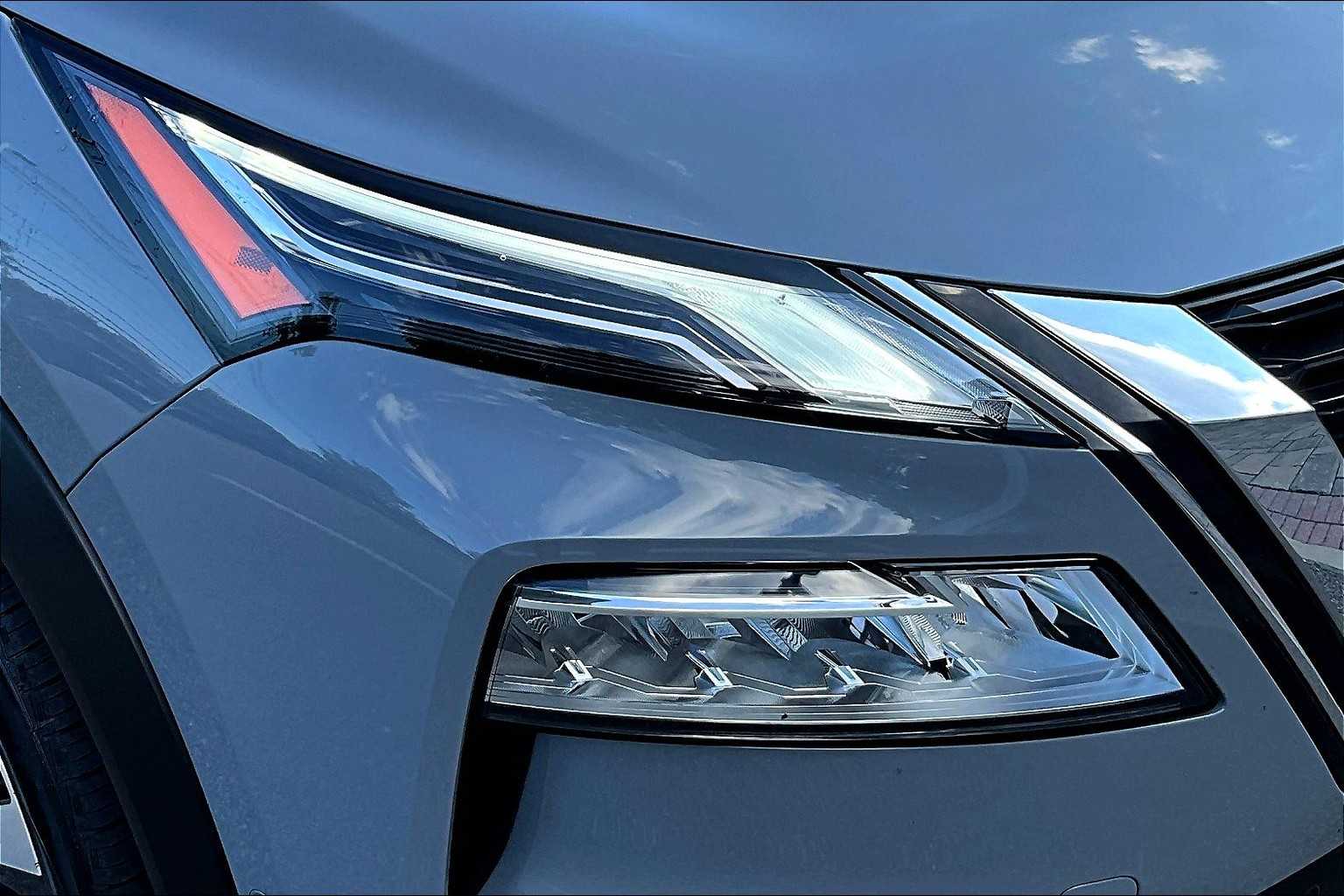 2021 Nissan Rogue Platinum - Photo 32