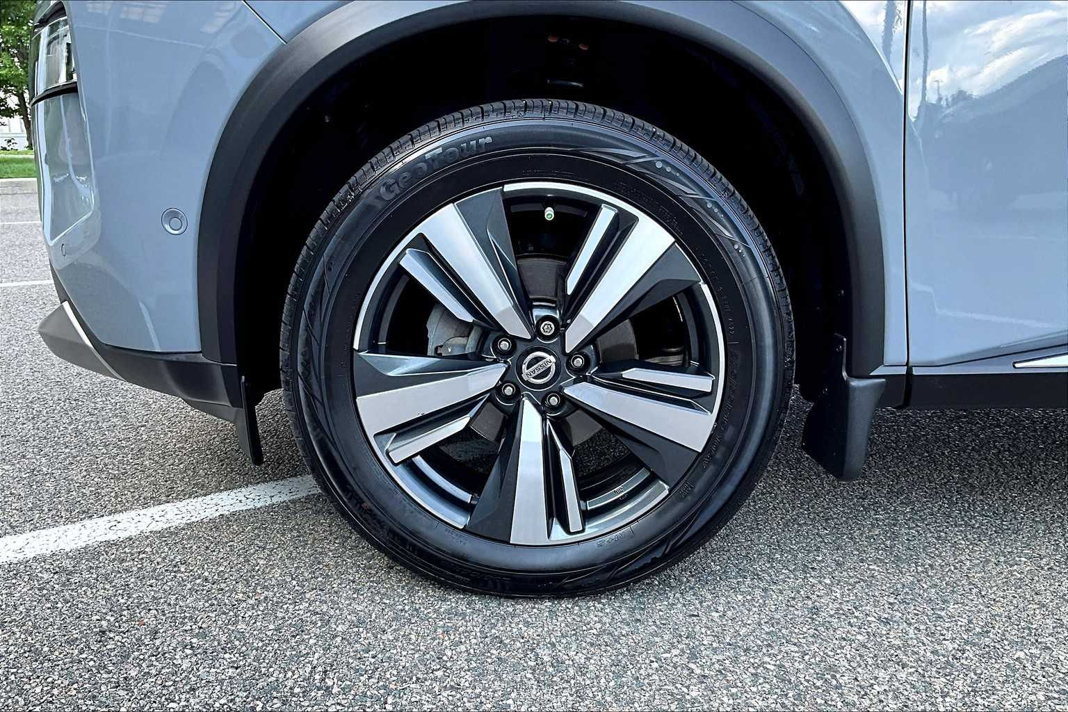2021 Nissan Rogue Platinum - Photo 7