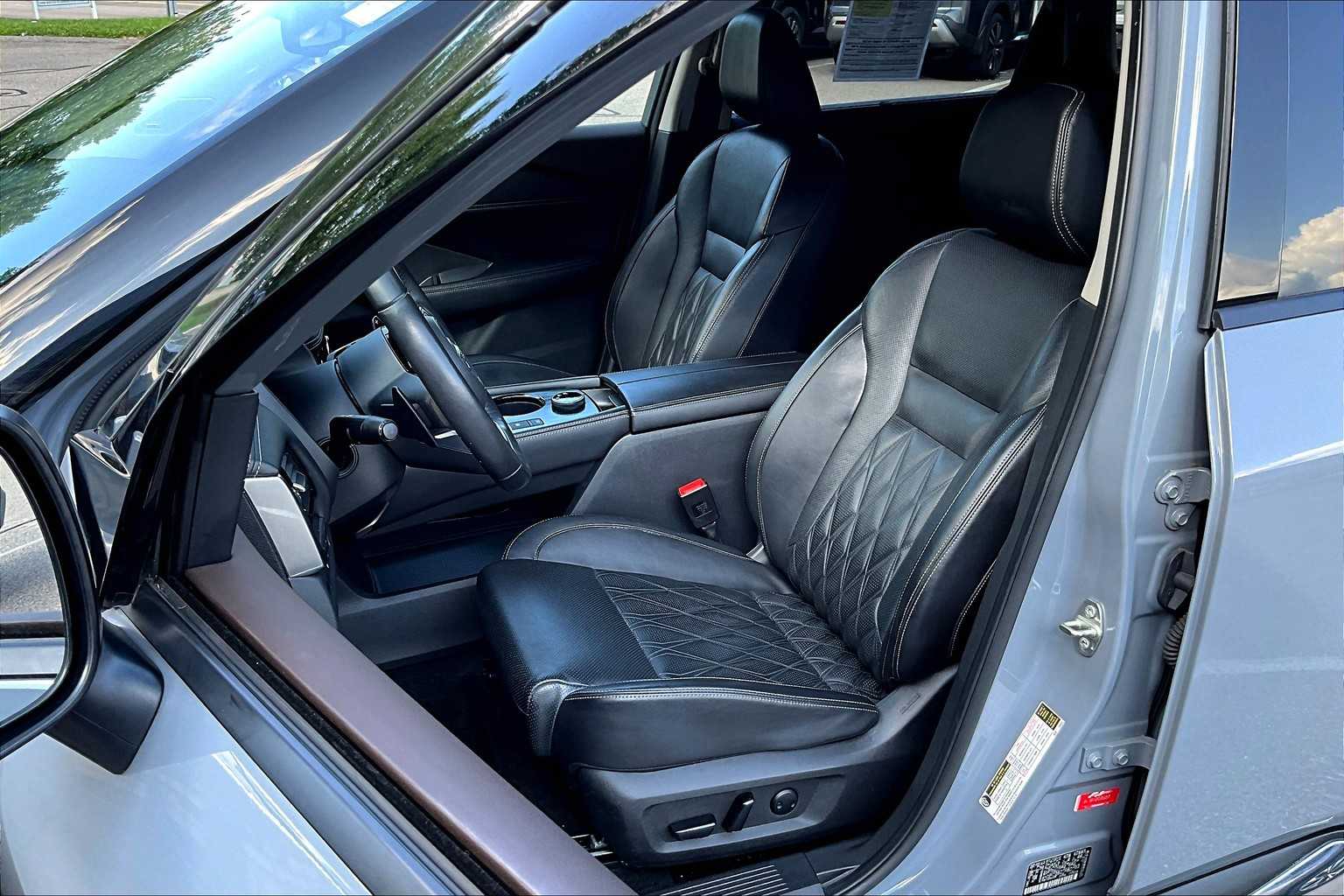 2021 Nissan Rogue Platinum - Photo 10