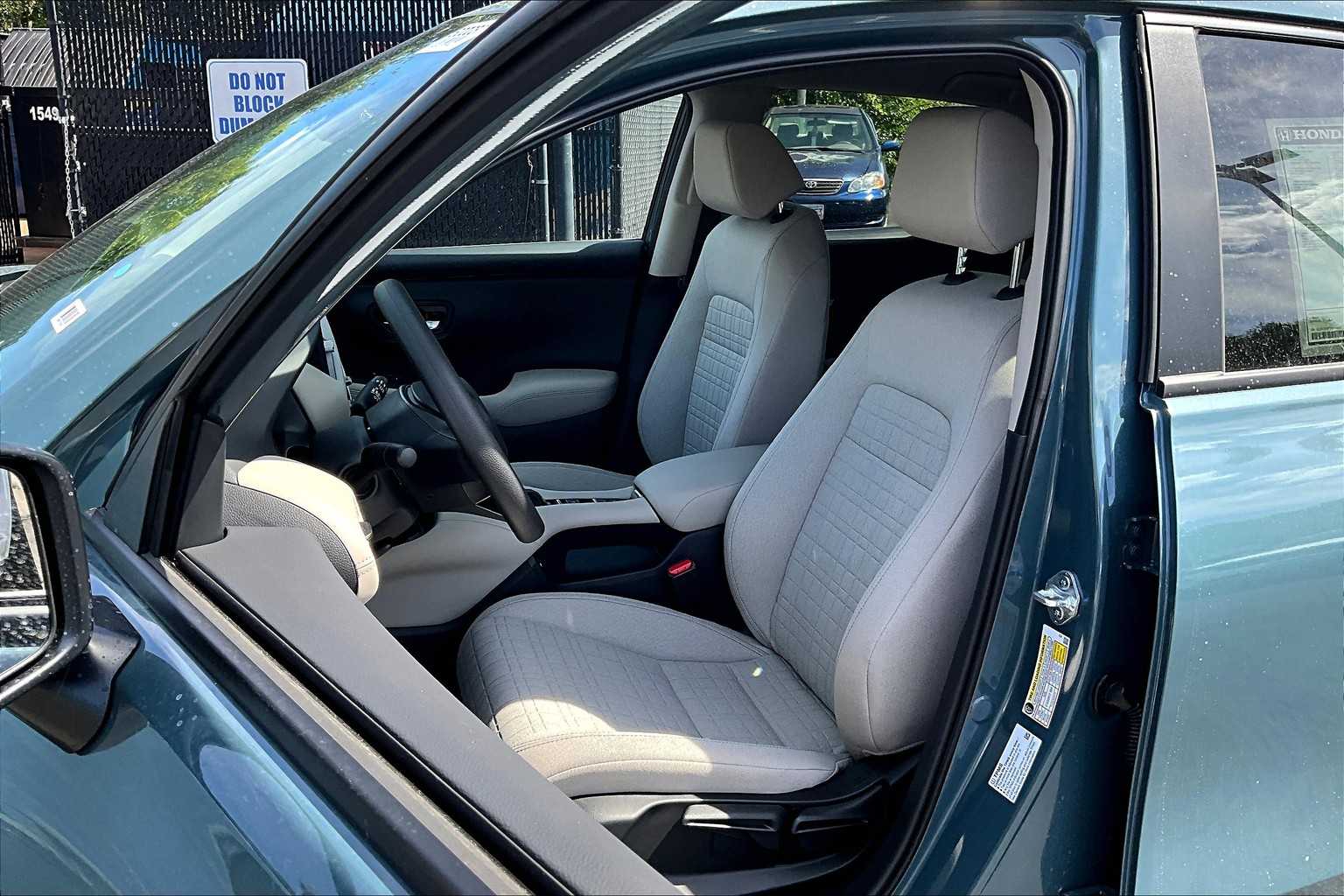 2026 Honda HR-V LX - Photo 11