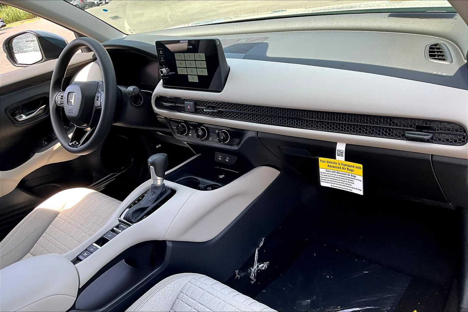 2026 Honda HR-V LX - Photo 10