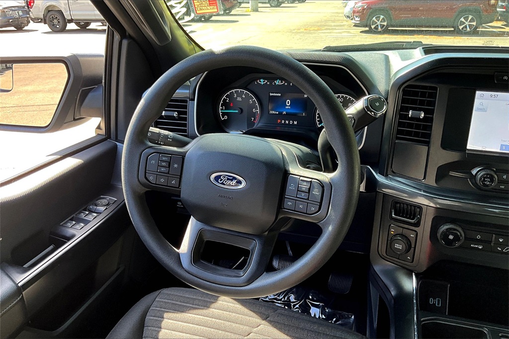 2023 Ford F-150 XL - Photo 17