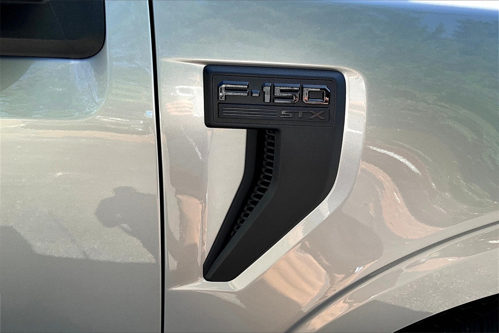 2023 Ford F-150 XL - Photo 28