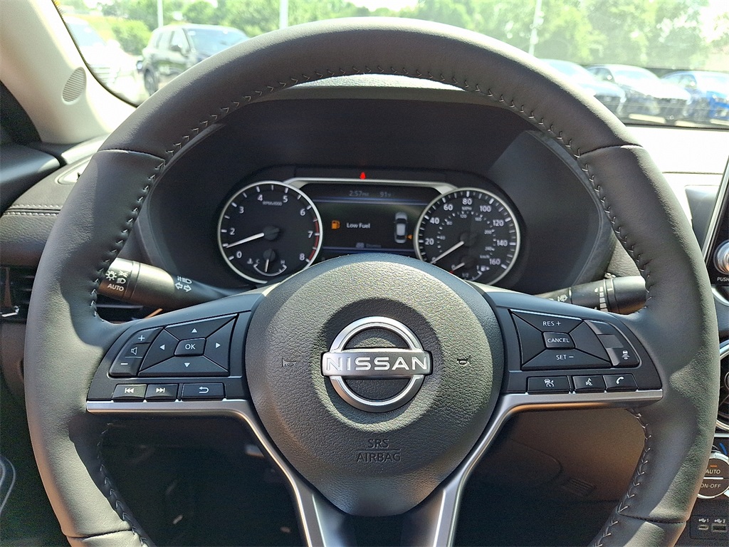 2025 Nissan Sentra SV - Photo 14
