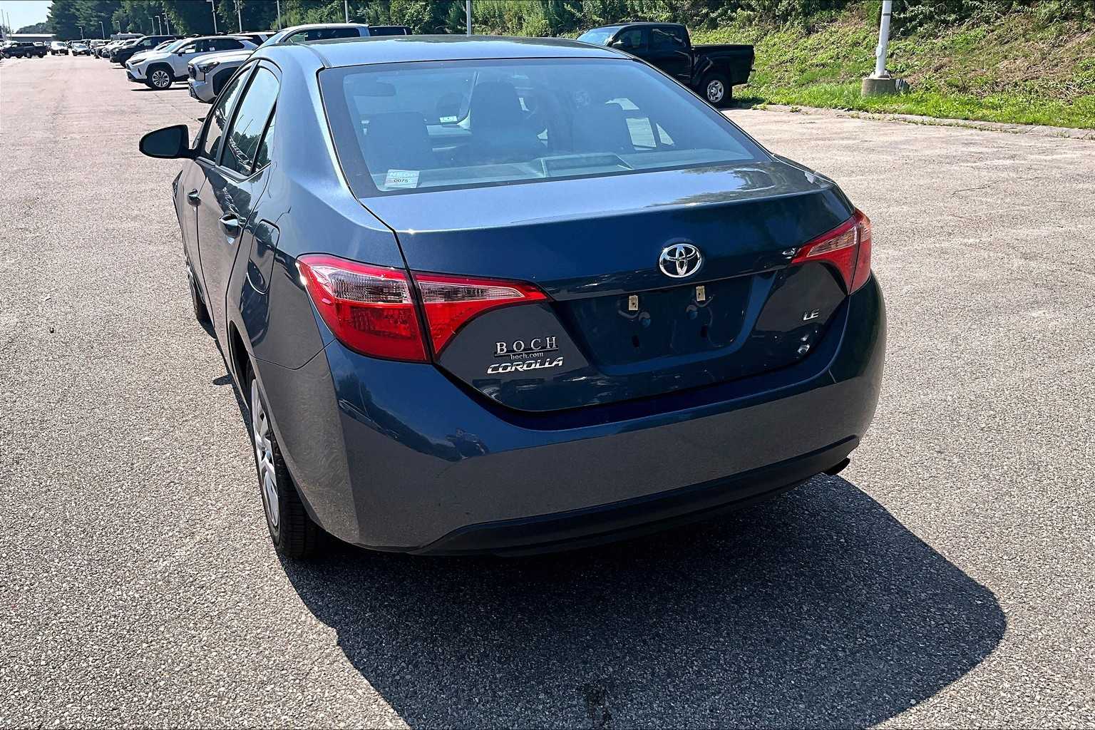 2019 Toyota Corolla LE - Photo 7