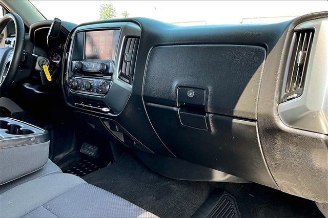 2017 Chevrolet Silverado 1500 LT - Photo 13