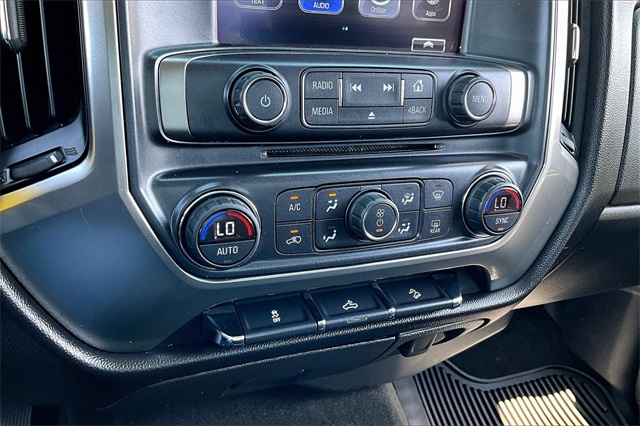 2017 Chevrolet Silverado 1500 LT - Photo 21