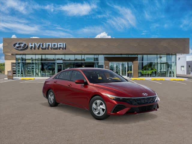 2025 Hyundai Elantra SE