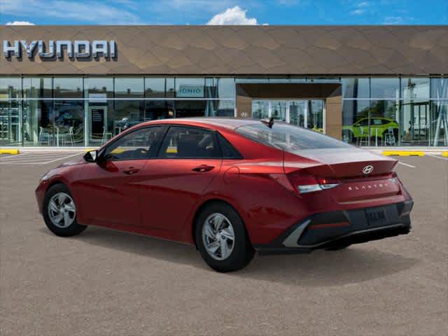 2025 Hyundai Elantra SE - Photo 5