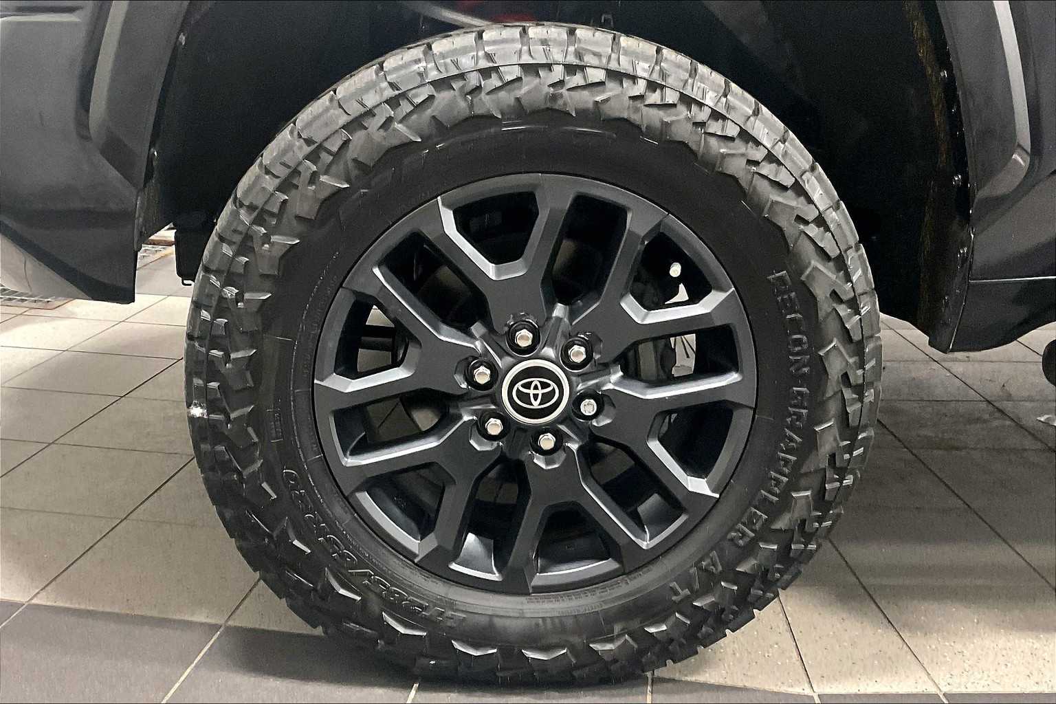2023 Toyota Tundra Platinum - Photo 7