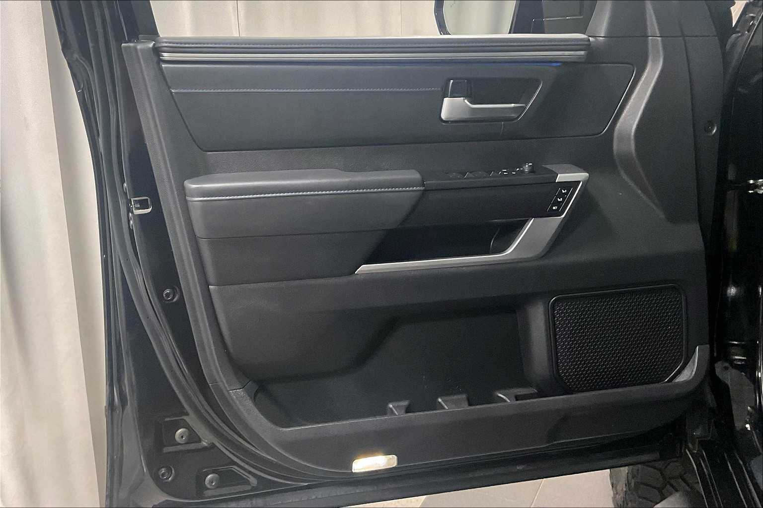 2023 Toyota Tundra Platinum - Photo 9