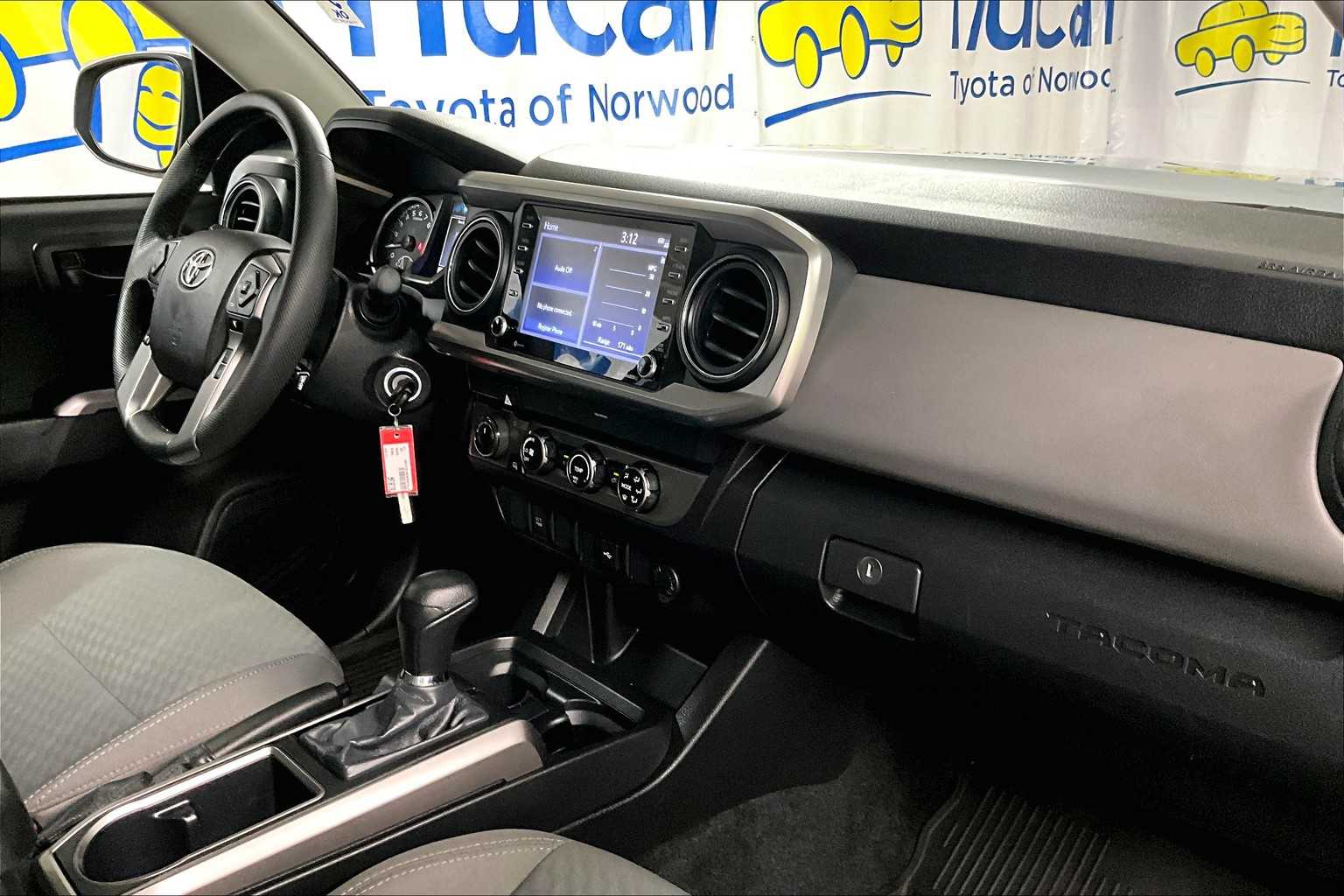 2022 Toyota Tacoma SR5 - Photo 14