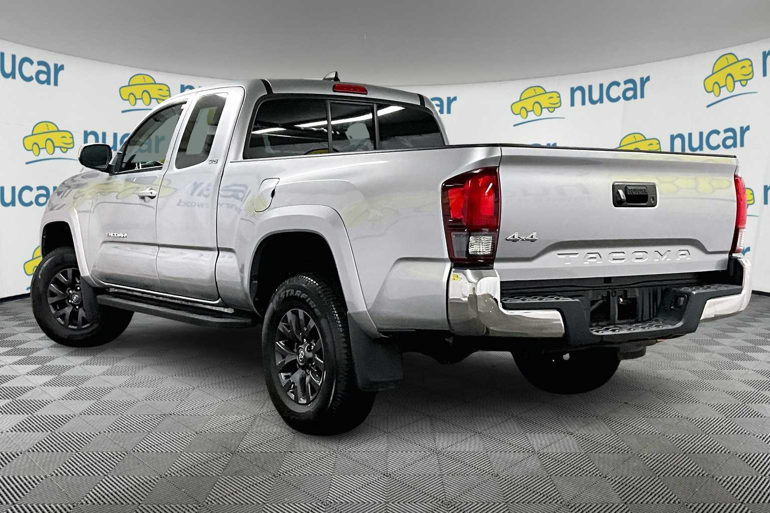 2022 Toyota Tacoma SR5 - Photo 4