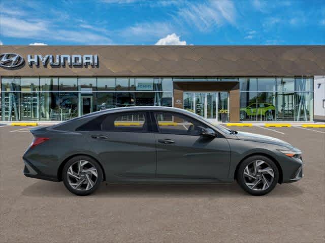 2025 Hyundai Elantra SEL Sport - Photo 7