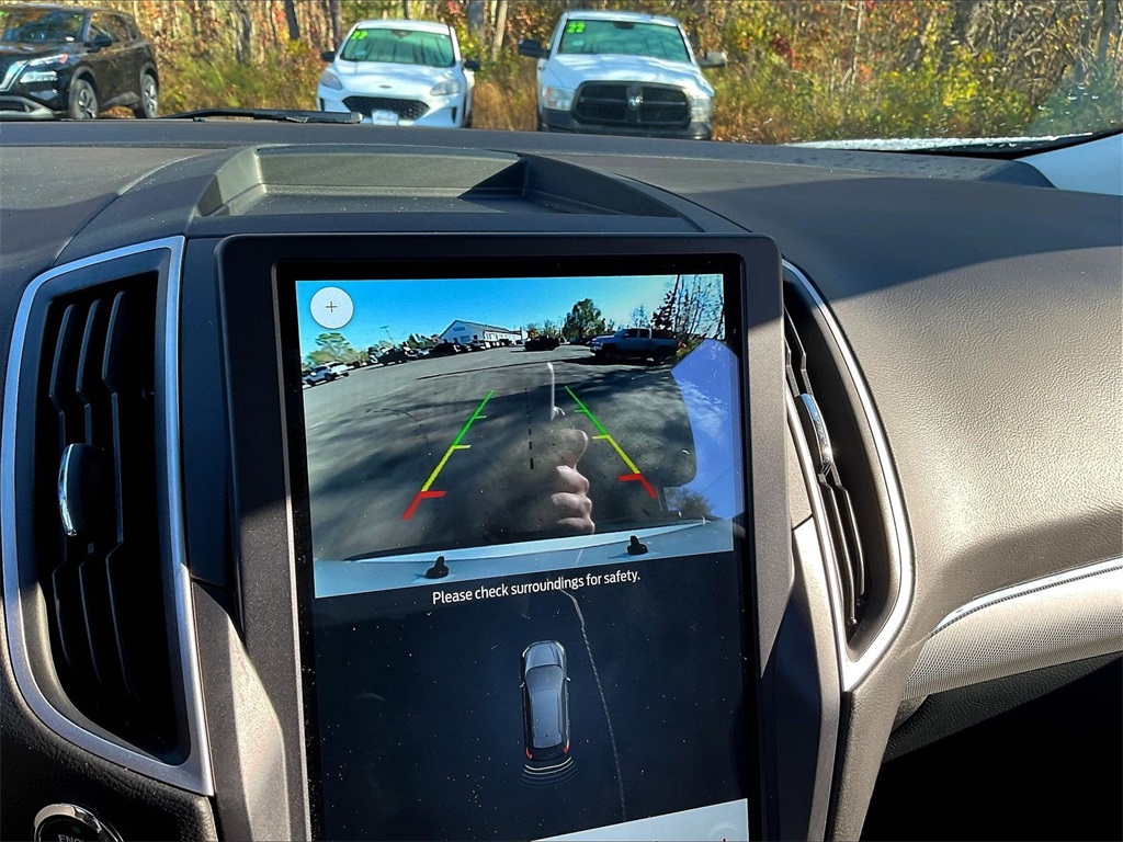 2021 Ford Edge SEL - Photo 15