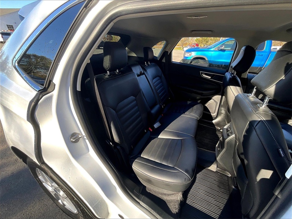 2021 Ford Edge SEL - Photo 18