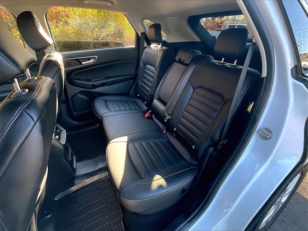 2021 Ford Edge SEL - Photo 24