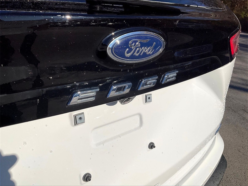 2021 Ford Edge SEL - Photo 26
