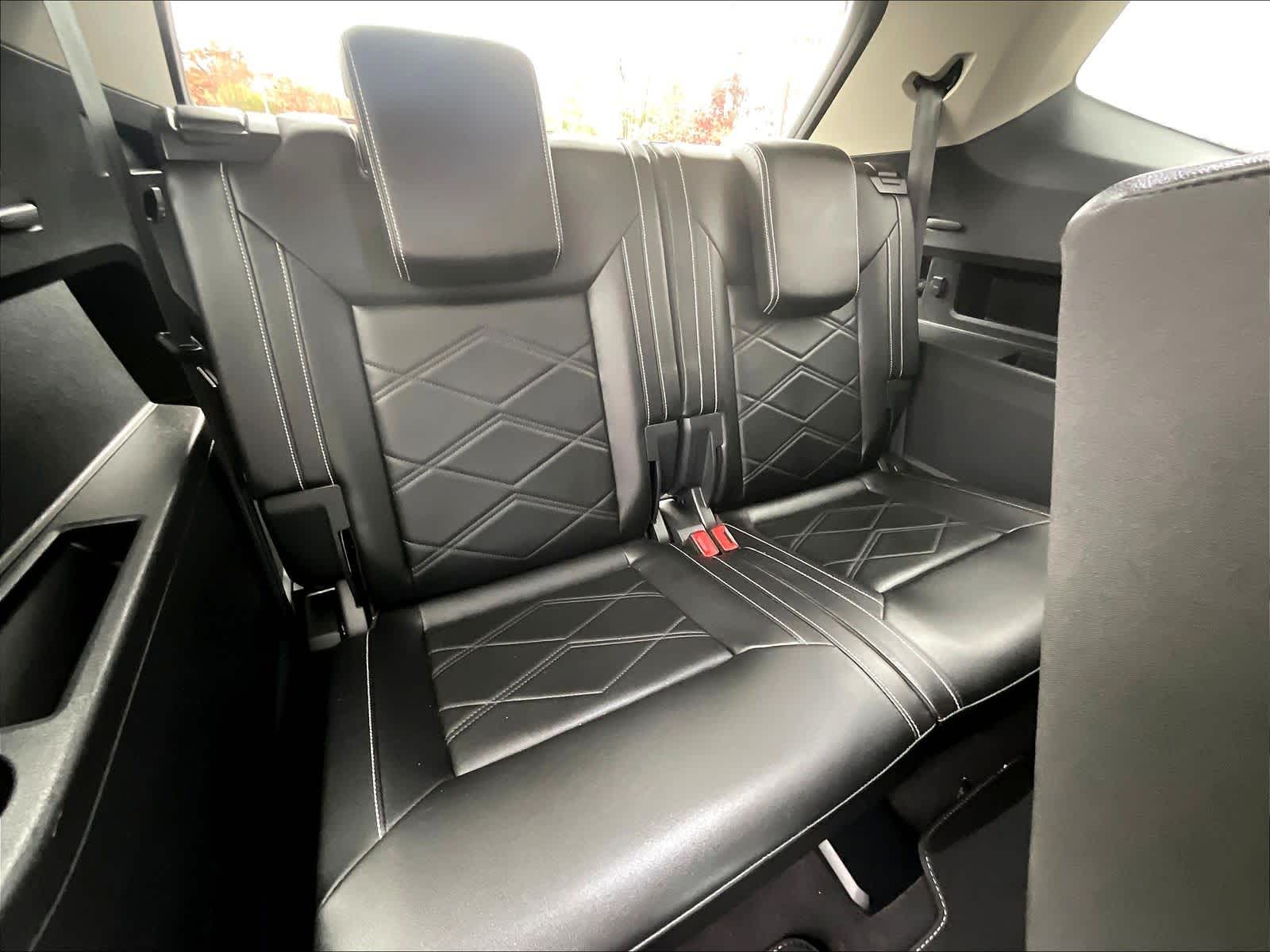 2024 Volkswagen Atlas 2.0T SE w/Technology - Photo 17