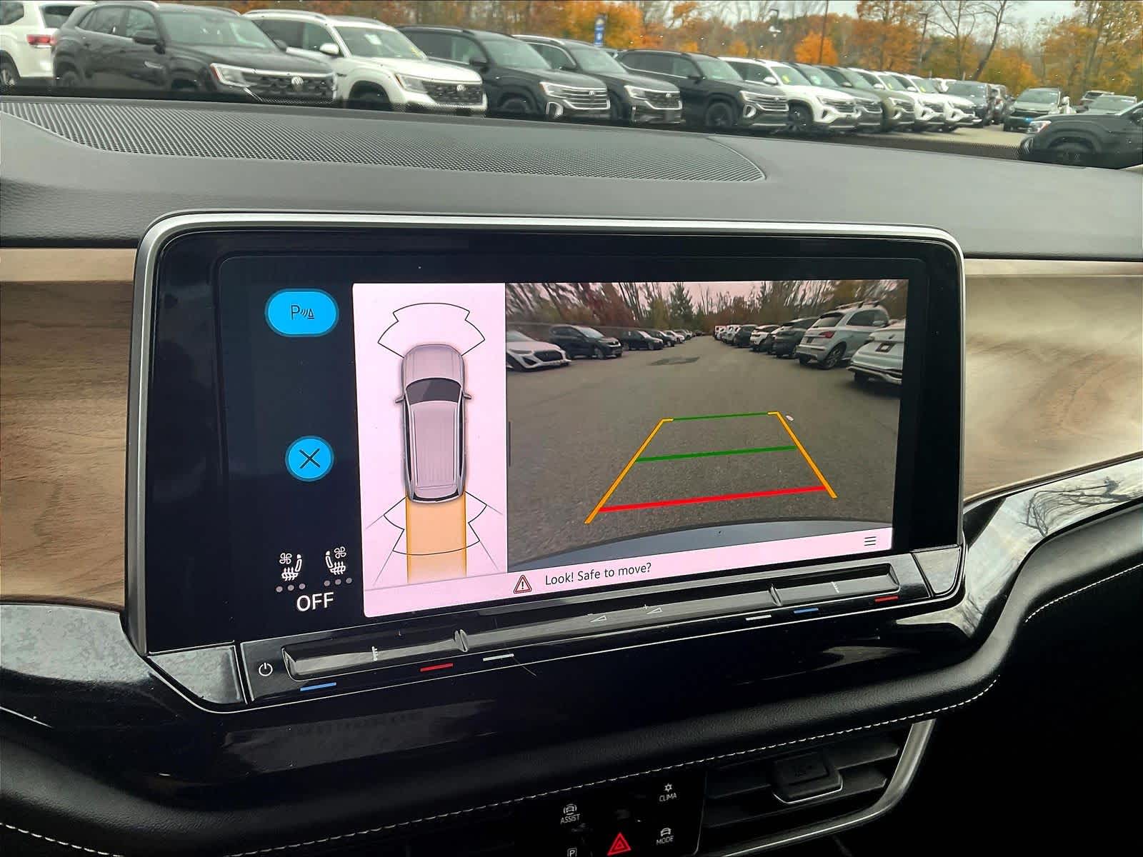 2024 Volkswagen Atlas 2.0T SE w/Technology - Photo 20