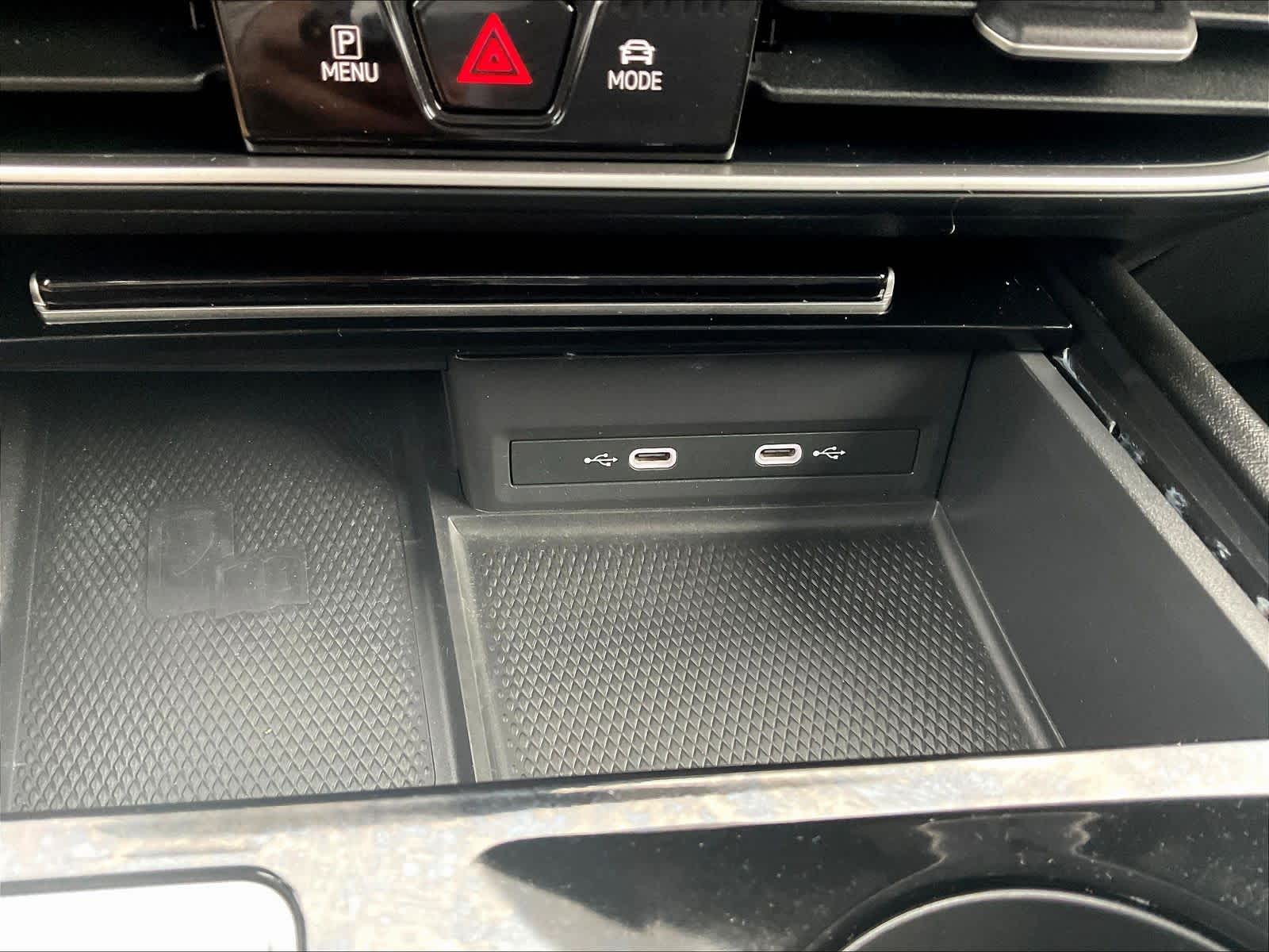 2024 Volkswagen Atlas 2.0T SE w/Technology - Photo 26