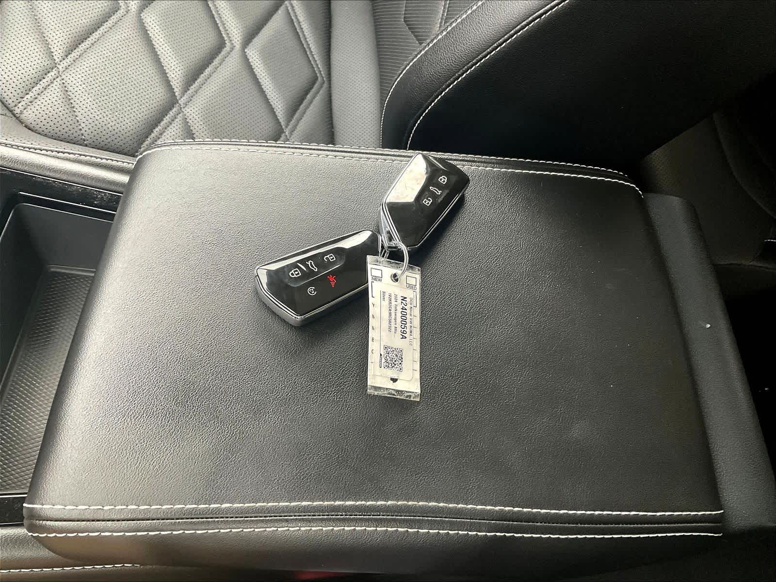 2024 Volkswagen Atlas 2.0T SE w/Technology - Photo 30