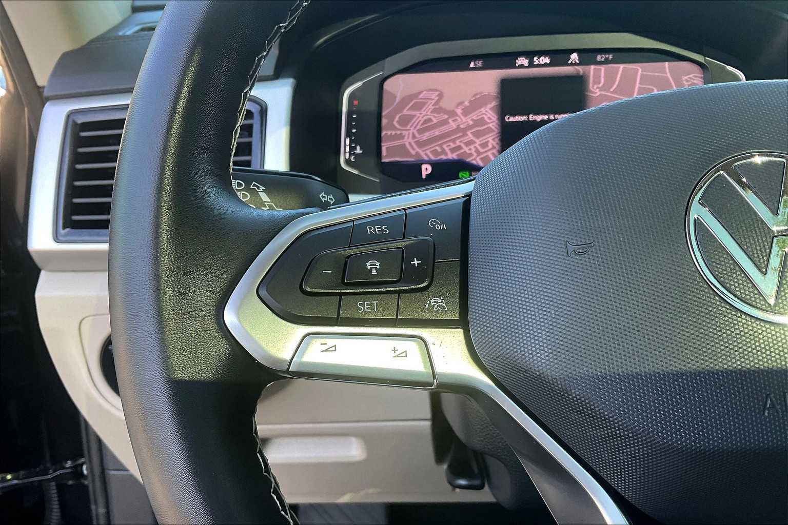 2023 Volkswagen Atlas 3.6L V6 SEL - Photo 24