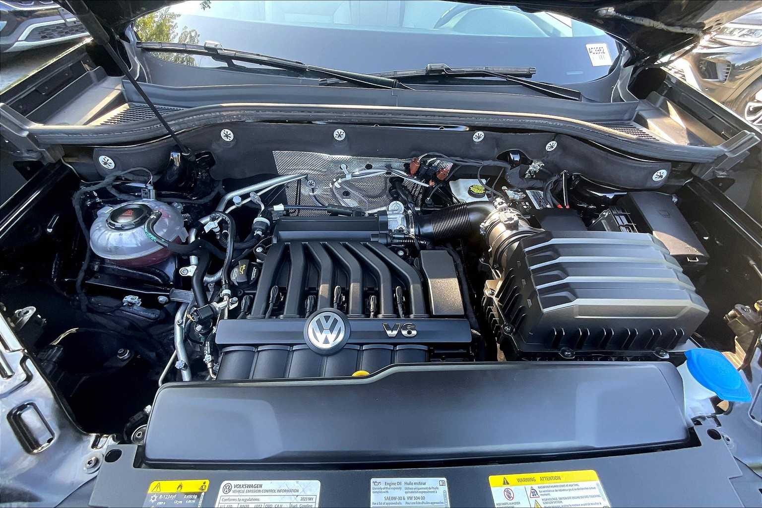 2023 Volkswagen Atlas 3.6L V6 SEL - Photo 29