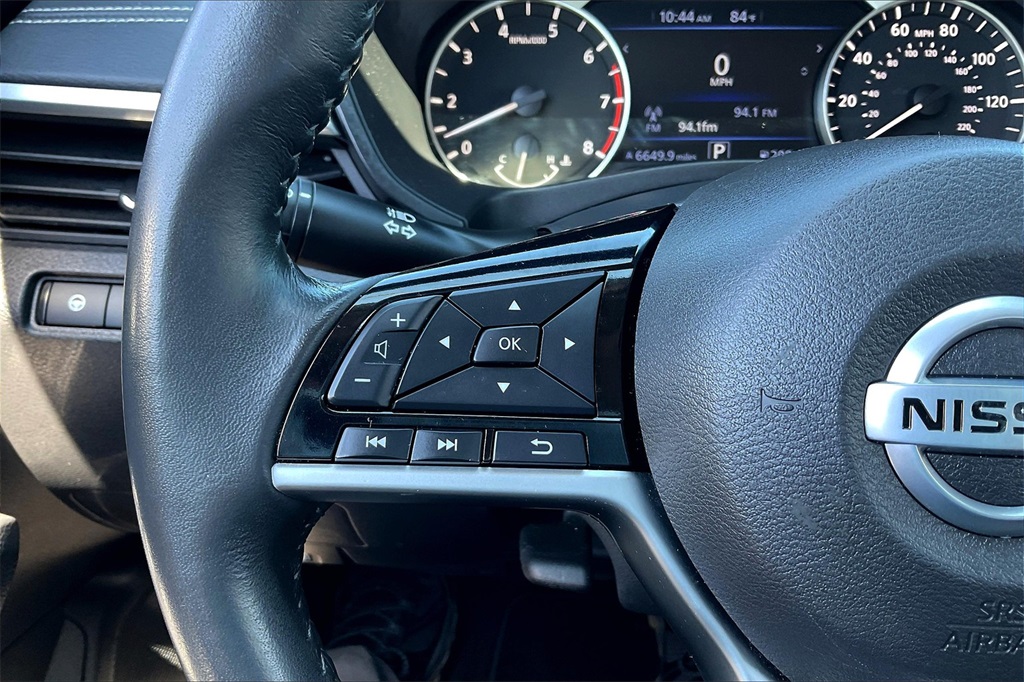 2022 Nissan Altima 2.5 SV - Photo 22