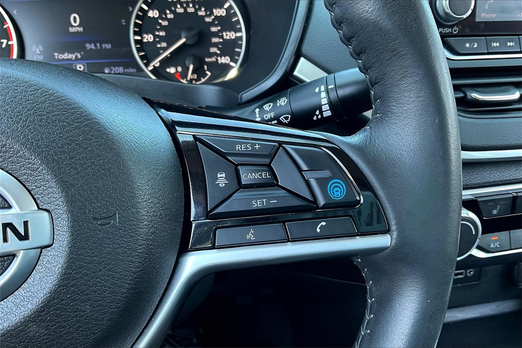 2022 Nissan Altima 2.5 SV - Photo 23