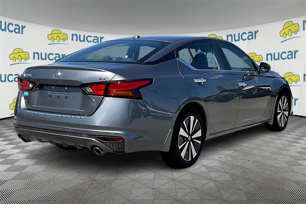 2022 Nissan Altima 2.5 SV - Photo 6