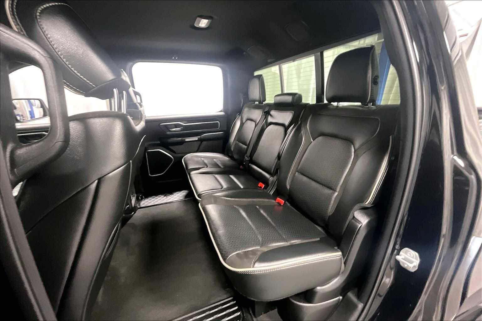 2022 Ram 1500 Laramie - Photo 15