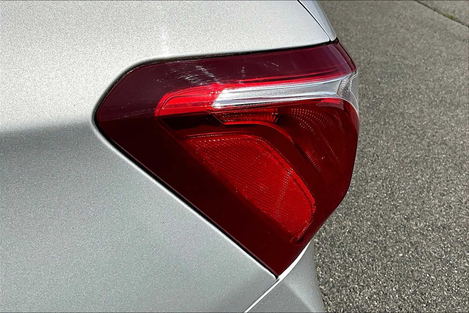 2020 Chevrolet Equinox LT - Photo 32