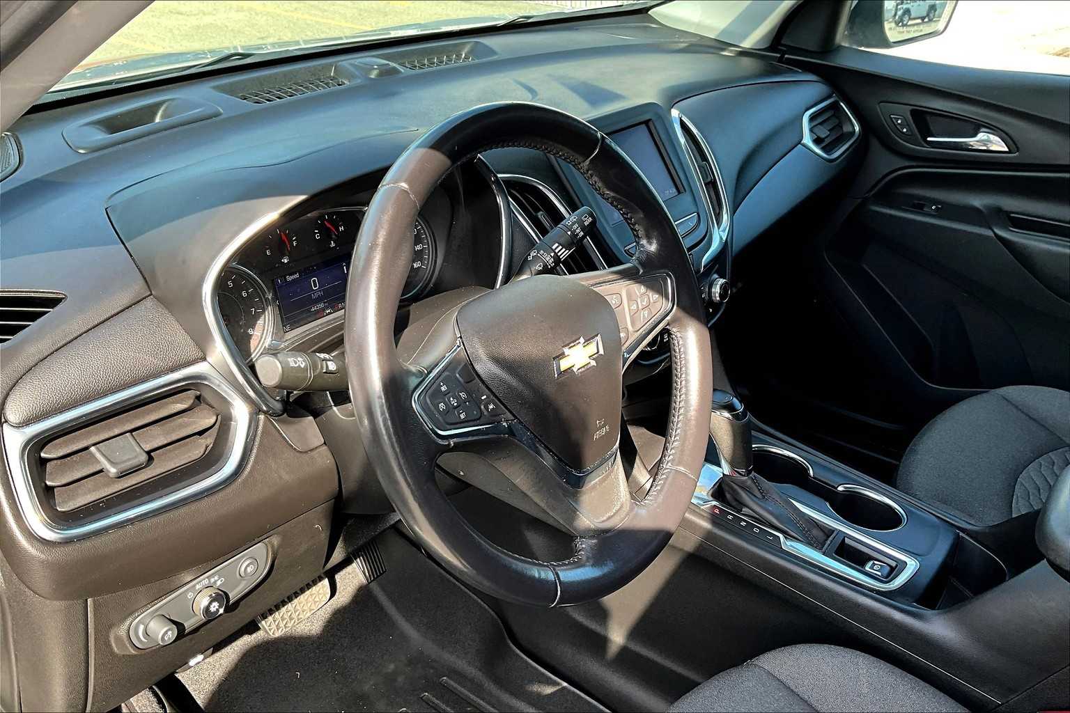 2020 Chevrolet Equinox LT - Photo 8