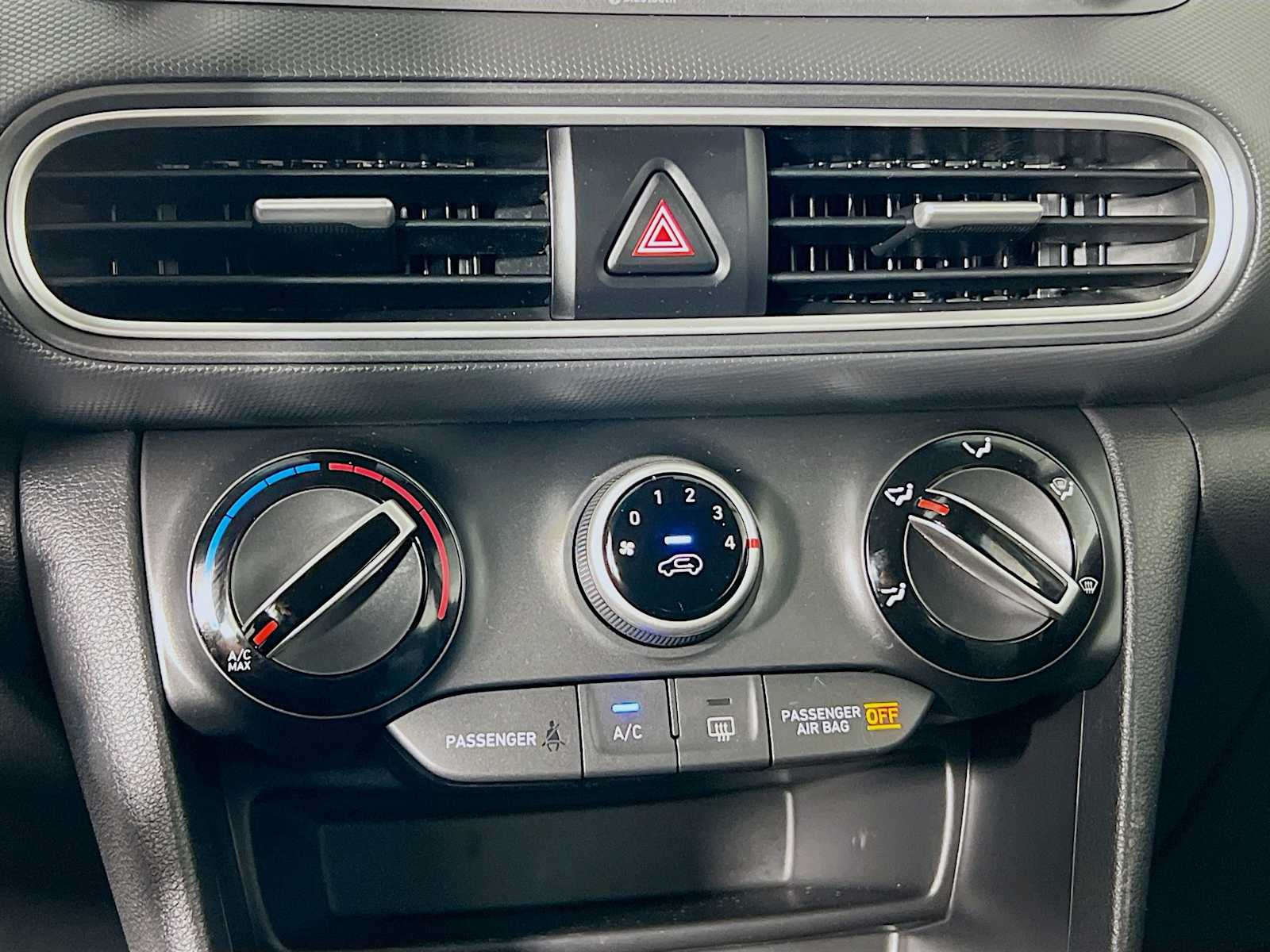 2019 Hyundai Kona SE - Photo 15