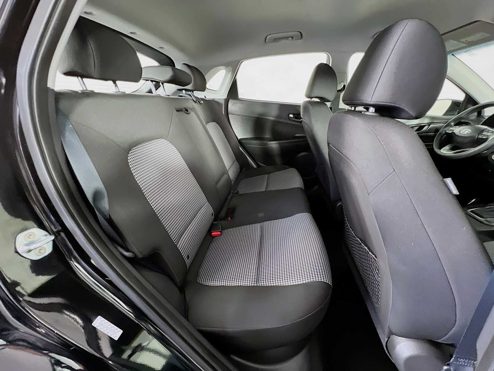 2019 Hyundai Kona SE - Photo 25