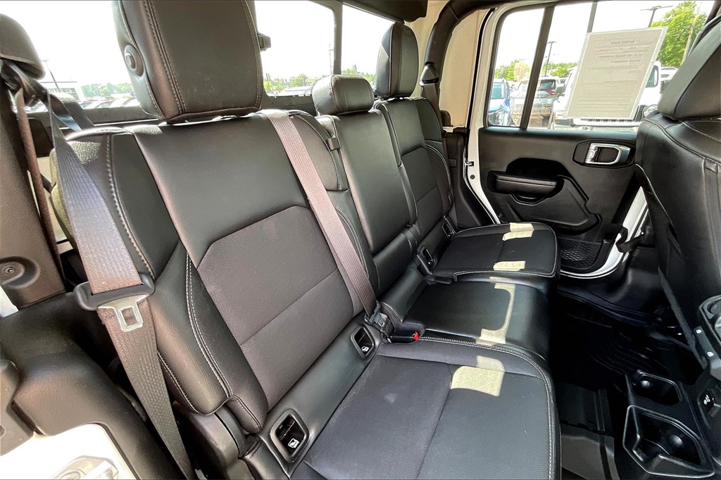 2021 Jeep Gladiator Sport - Photo 15