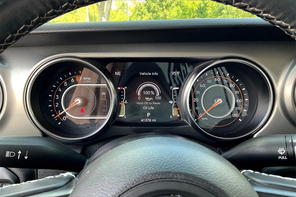 2021 Jeep Gladiator Sport - Photo 23