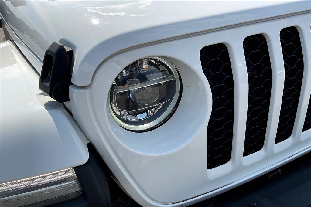 2021 Jeep Gladiator Sport - Photo 29