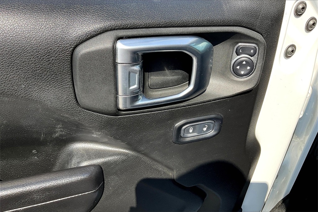 2021 Jeep Gladiator Sport - Photo 35