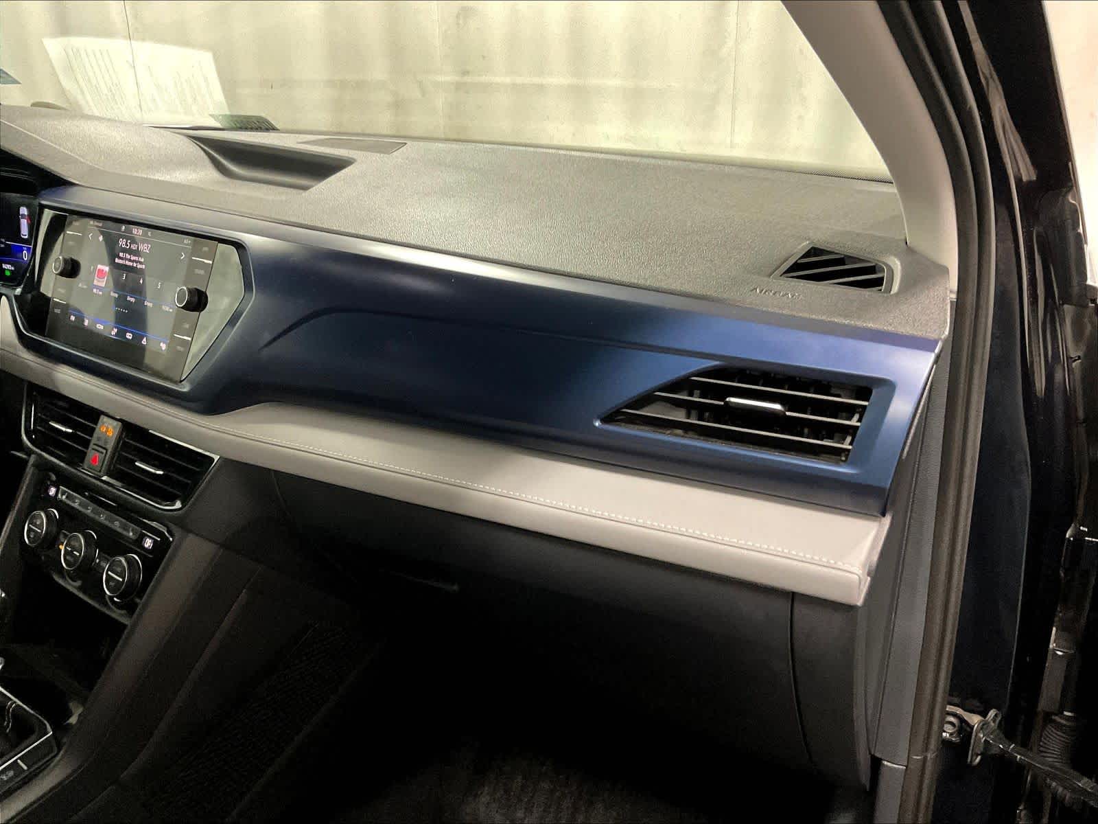 2024 Volkswagen Taos SE - Photo 13