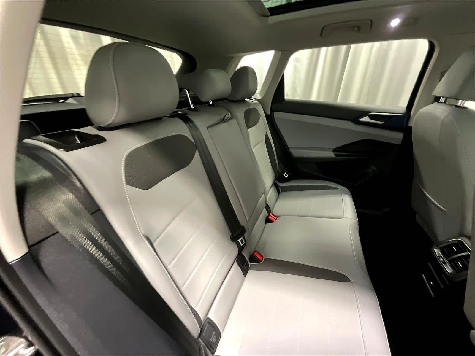 2024 Volkswagen Taos SE - Photo 16