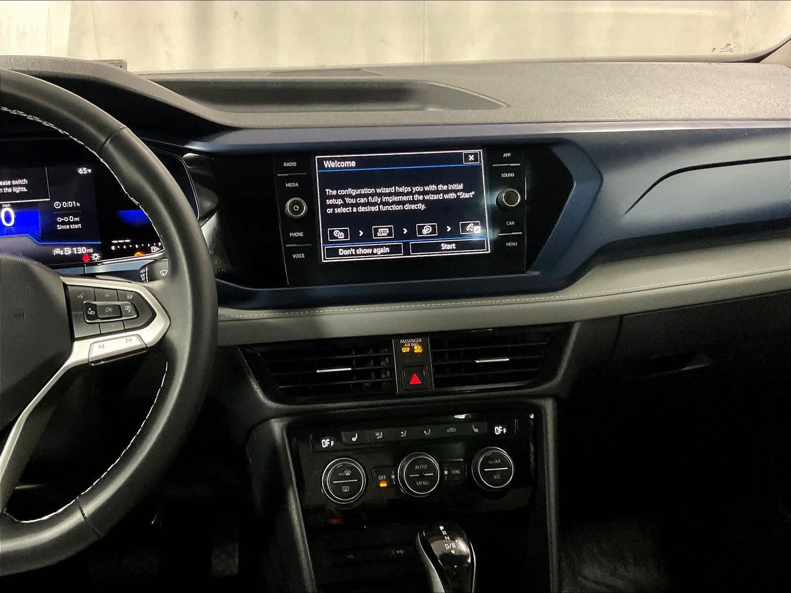 2024 Volkswagen Taos SE - Photo 18