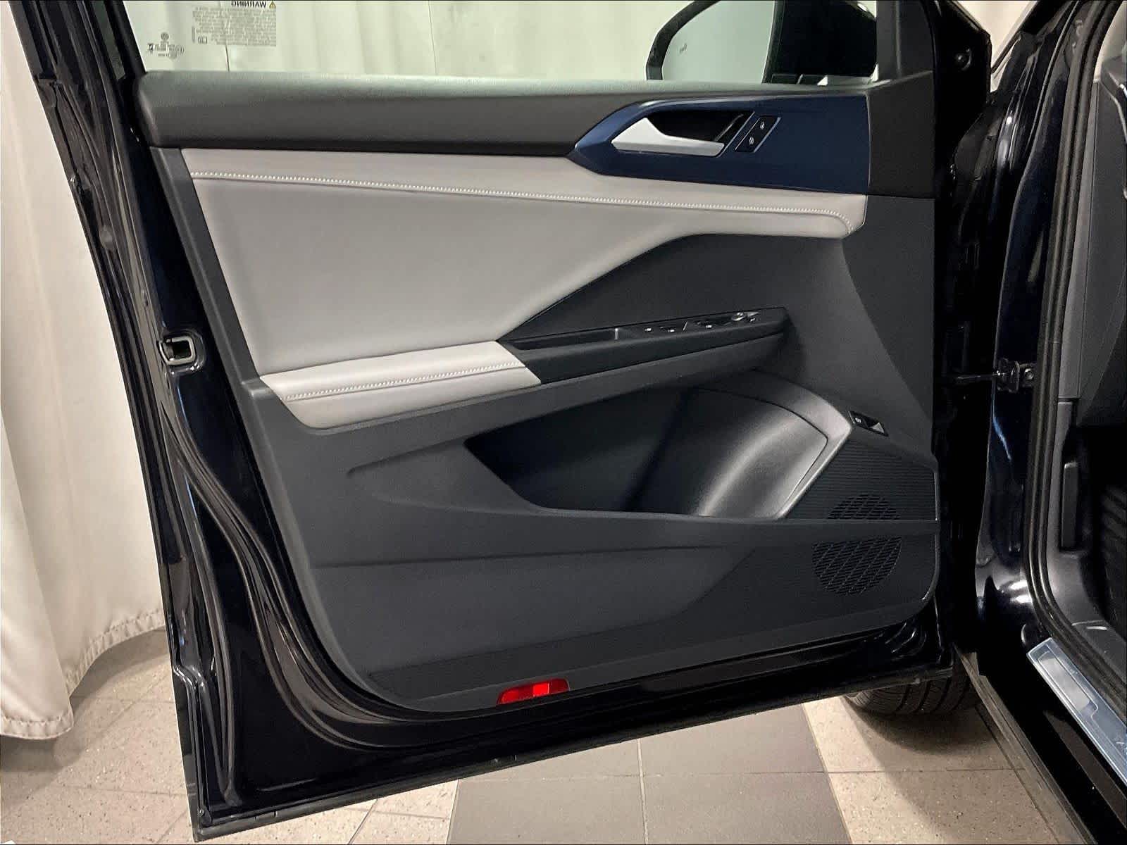 2024 Volkswagen Taos SE - Photo 9