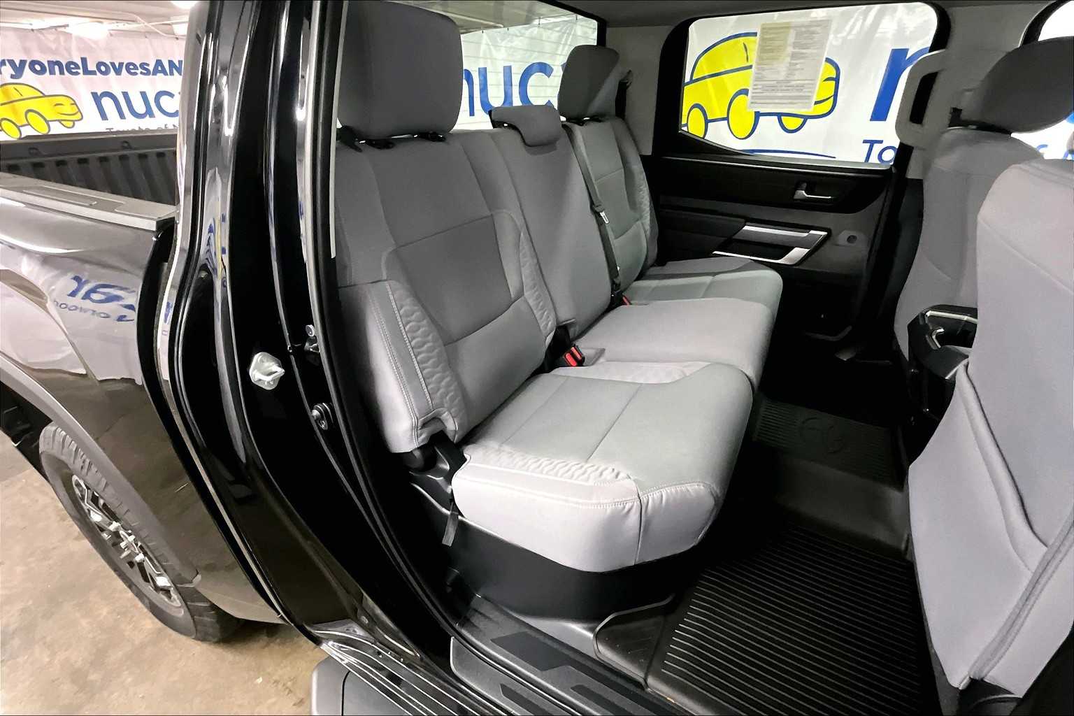 2024 Toyota Tundra SR5 - Photo 16