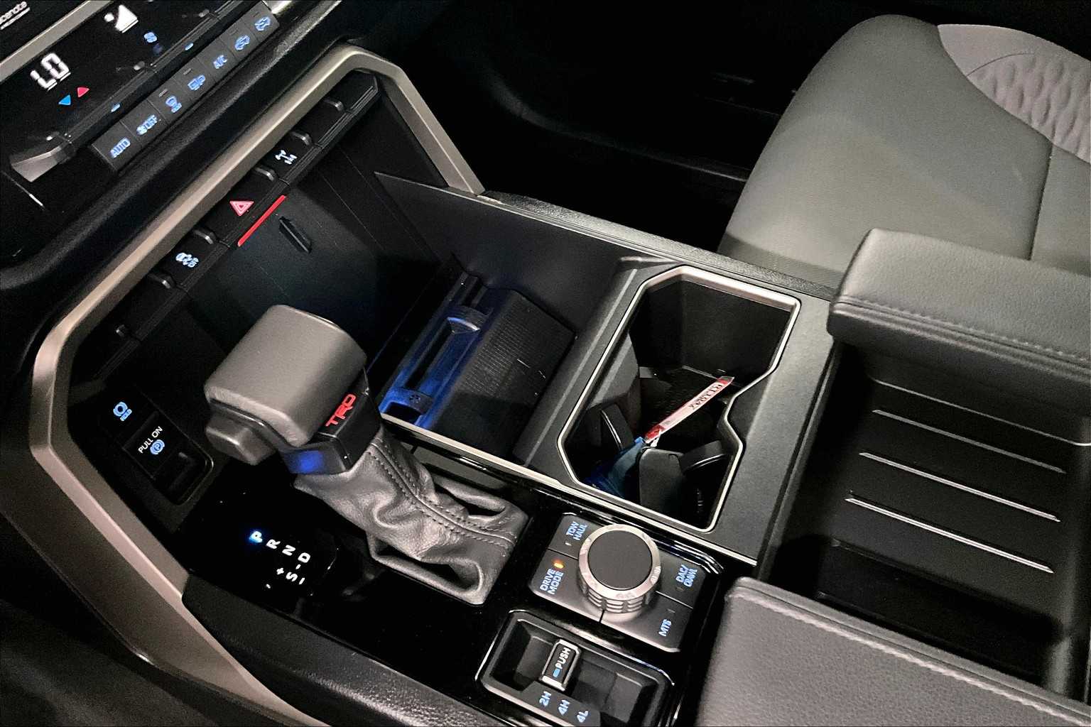 2024 Toyota Tundra SR5 - Photo 20